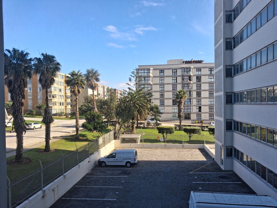 1 Bedroom Property for Sale in Humewood Eastern Cape